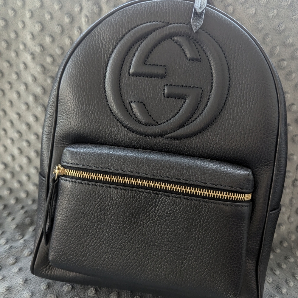 Gucci Pebbled Calfskin Soho Chain Backpack Black
